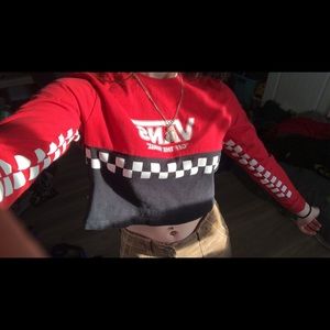 Vans Cropped Top🍒🎲
